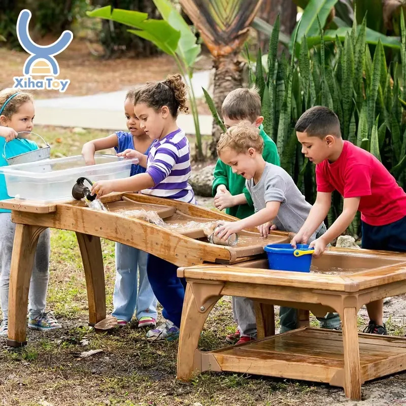Tavolo da gioco acquatico per  - Kids Outdoor Activity Table recensione e prezzo